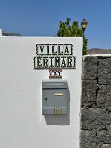 Certyfikat, podpis lub inny dokument wystawiony w obiekcie Villa Erimar