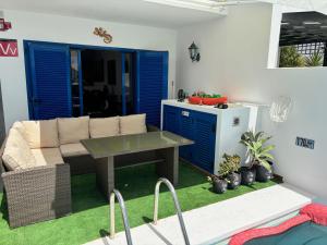 Kuchnia lub aneks kuchenny w obiekcie Villa Erimar