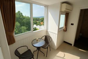 Balkon oz. terasa v nastanitvi Chaweng grand view point