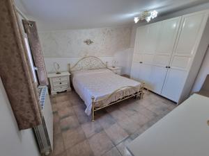 Postel nebo postele na pokoji v ubytování Saracen House