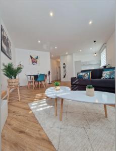 Posezení v ubytování Cosy Villeurbanne - Lyon Gare PartDieu