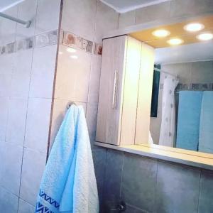 Koupelna v ubytování Logaras Seaview Apartment + 37 fotografií