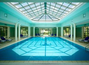 The swimming pool at or close to Kalimera Kriti Hotel & Village Resort