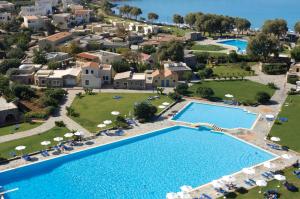 The swimming pool at or close to Kalimera Kriti Hotel & Village Resort