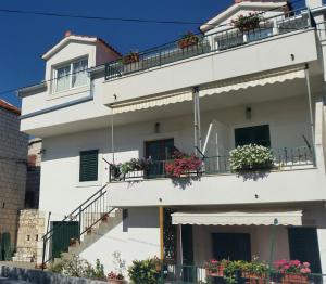 Balkón alebo terasa v ubytovaní Viktorija Apartments
