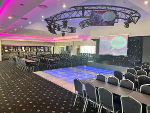 Konferenční prostory v ubytování Lyons Winkups holiday park ll22 9EL + 37 fotografií