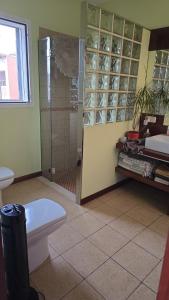 Vannituba majutusasutuses Casa rural 6-9 personas