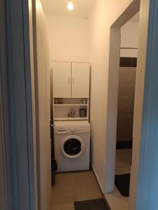 Gallery image of Kostas apartament in Kontokali