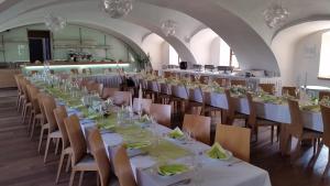Restaurace v ubytování Hotel Zámecká Sýpka