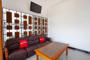 Χώρος καθιστικού στο SUPER OYO 3309 Forrest’inn