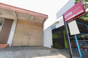 Φωτογραφία από το άλμπουμ του SUPER OYO 3309 Forrest’inn σε Kediri