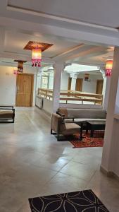 Ruang duduk di ESPACE INOV IMILCHIL
