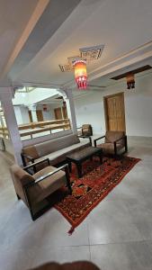 Ruang duduk di ESPACE INOV IMILCHIL