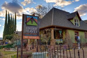 Zahrada ubytování Under the Eaves Inn at Zion National Park