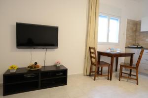 Gallery image of Olga Beach Apartments in Haifa