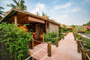 Aed väljaspool majutusasutust Authentic Khmer Village Resort
