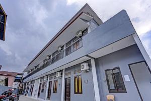 Galeriebild der Unterkunft SUPER OYO 90550 Good Sleep 3 Samarinda in Samarinda