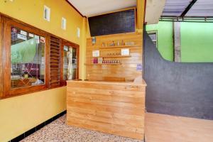 Fotografie z fotogalerie ubytování OYO 1I3676 Wisma Al-fahmi Syariah v destinaci Maniskaler