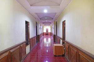 Fotografie z fotogalerie ubytování Super OYO 90382 Hotel Sarah Sukabumi v destinaci Wanasari