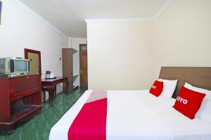 Fotografie z fotogalerie ubytování Super OYO 90382 Hotel Sarah Sukabumi v destinaci Wanasari