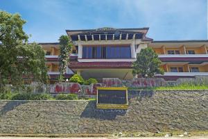 Fotografie z fotogalerie ubytování Super OYO 90382 Hotel Sarah Sukabumi v destinaci Wanasari