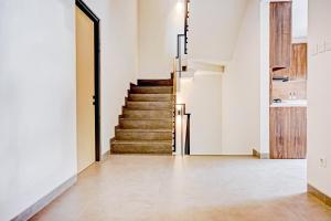 Fotografie z fotogalerie ubytování Super OYO Capital O 90635 Tango Juliet Residence v destinaci Jakarta