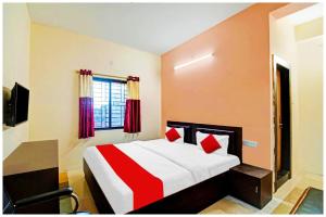 Foto dalla galleria di Hotel S R PALACE BHUBANESWAR with wifi-parking and Air conditioned a Bhubaneshwar