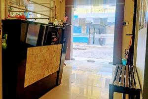 TV a/nebo společenská místnost v ubytování OYO 90411 Perdana Hotel Labuan
