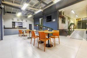 Posezení v ubytování Metro Deluxe Residences + 37 fotografií