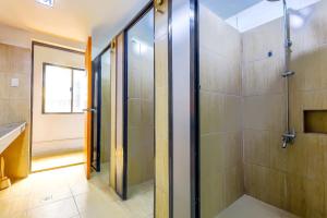 Koupelna v ubytování Metro Deluxe Residences