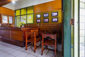 Galería fotográfica de SPOT ON 91064 Wisma Lec Syariah en Garut 23 fotos más