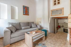 Kuchyň nebo kuchyňský kout v ubytování Myconian V Pool Residence