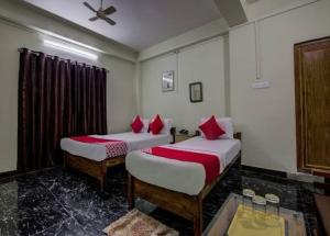 Φωτογραφία από το άλμπουμ του hotel nanda σε Calicut