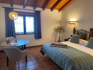 Cama o camas de una habitación en Hotel-Apartamento Rural Atxurra