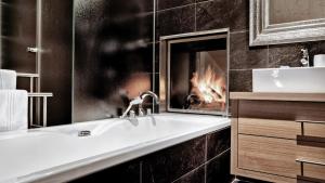 Baðherbergi á Valbella Resort