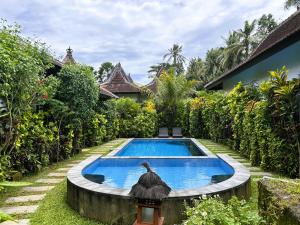 Bazén v ubytování Ambary Ubud - Villas With Workspaces, Ideal For Groups nebo v jeho okolí