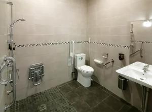 Koupelna v ubytování Hôtel Le Dormeux