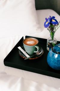 Příslušenství pro přípravu čaje a kávy v ubytování The Social Hub The Hague + 34 fotografií