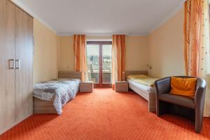 Imagen de la galería de RosHof Apartments, en Spital am Semmering 48 fotos más