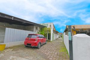 Fotografie z fotogalerie ubytování SPOT ON 91270 Hotel Arimbi v destinaci Cilacap