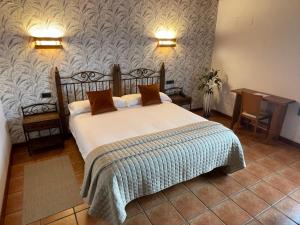 Cama o camas de una habitación en Hotel-Apartamento Rural Atxurra