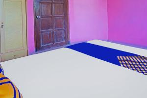 Gallery image of SPOT ON 91527 As-sakinah Homestay Syariah in Malang