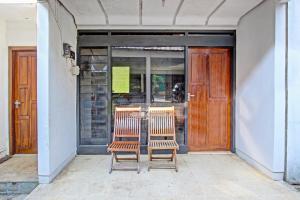 Fotografie z fotogalerie ubytování SPOT ON 91521 Mayong Guesthouse v destinaci Jepara