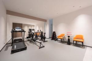 Fitness centrum a/nebo fitness zařízení v ubytování Ward Hotel, Hualiancheng Branch, Lankao Station Road