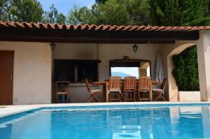 Bassein majutusasutuses Superbe villa vue et emplacement exceptionne või selle lähedal