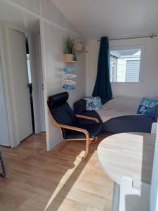 Setusvæði á Stacaravan Bredene met tuin nr 2126