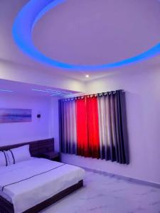 Ένα ή περισσότερα κρεβάτια σε δωμάτιο στο Furaton Hotel +2 φωτογραφίες