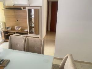 Η κουζίνα ή μικρή κουζίνα στο Apartamento en Villa Carolina