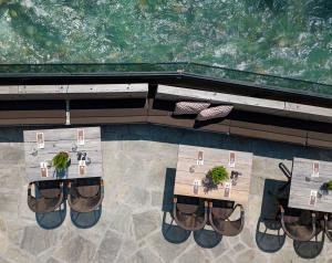 Bazén v ubytování Hotel Piz Buin Klosters nebo v jeho okolí