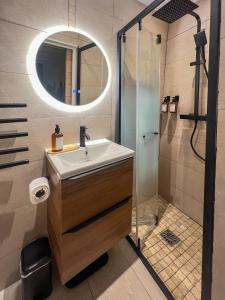 Koupelna v ubytování Appartement citadelle Bonifacio Appolonie + 6 fotografií